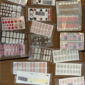 19 Sheets - Nail Polish Stickers